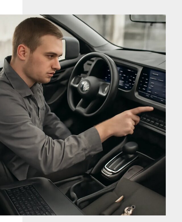 Русификация автомобиля Nissan N7 под ключ в Ярославле официально